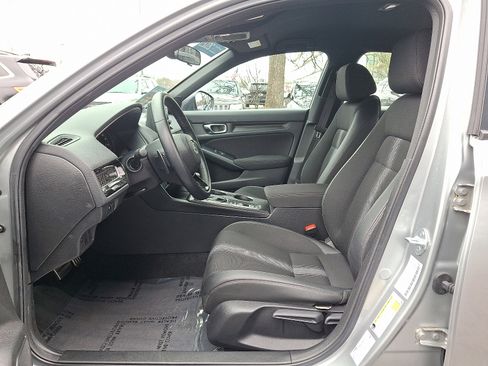 Certified 2025 Honda Civic Sport image 13
