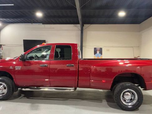 Used 2009 Dodge Ram 3500 Truck SLT w/ Popular Equipment Group AWD/4WD image 8
