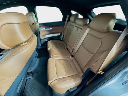 New 2026 Genesis GV70 2.5T Advanced w/ G1 Accessory Package AWD/4WD image 24