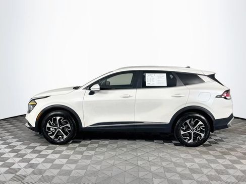 Used 2024 Kia Sportage EX AWD/4WD image 5