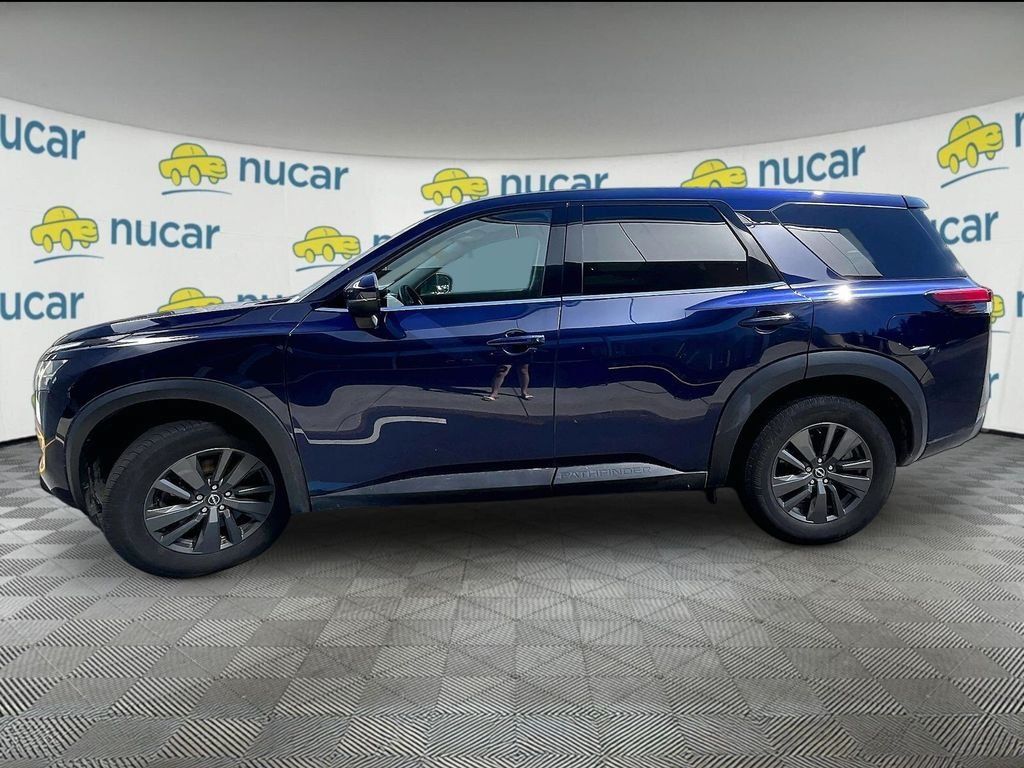 Used 2022 Nissan Pathfinder S AWD/4WD image 3