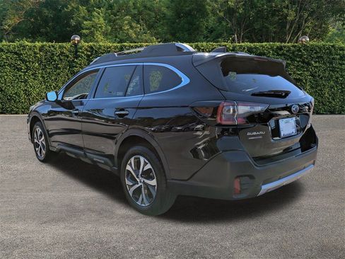 Used 2022 Subaru Outback Touring XT image 6