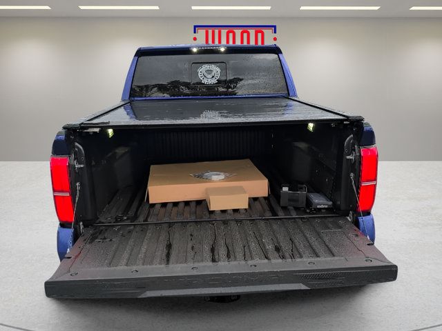 Used 2025 Toyota Tacoma TRD Off-Road w/ TRD Off Road Upgrade Package AWD/4WD image 9