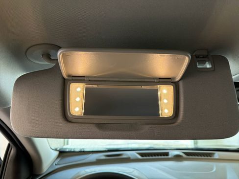 Used 2024 Chevrolet Equinox LT image 52