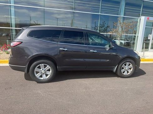 Used 2013 Chevrolet Traverse LT FWD image 11
