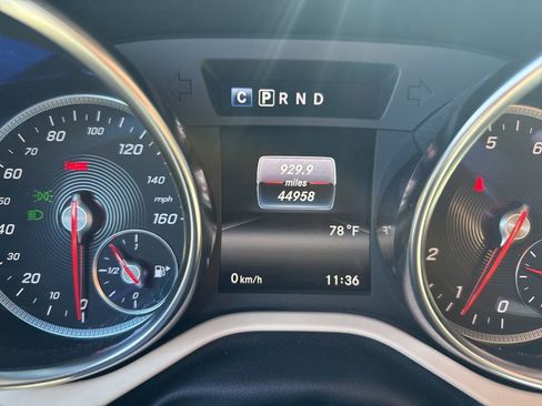 Used 2019 Mercedes-Benz SLC 300 image 8