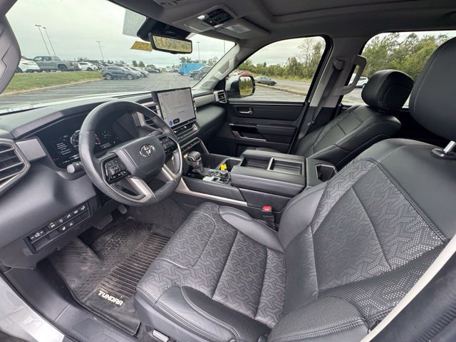 Used 2024 Toyota Tundra Limited AWD/4WD image 14