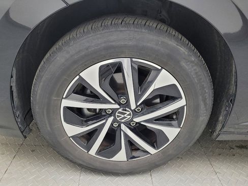 Used 2024 Volkswagen Jetta S image 31