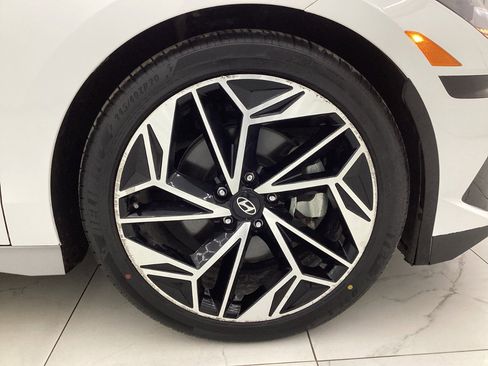 Used 2023 Hyundai Ioniq 6 SEL image 46