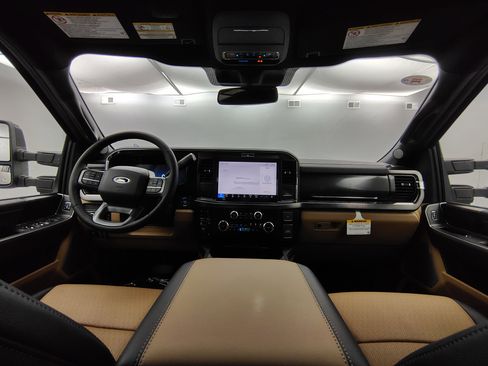 New 2026 Ford F350 Lariat AWD/4WD image 37