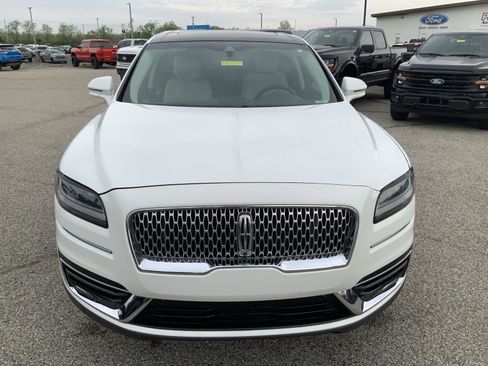 Used 2020 Lincoln Nautilus Reserve image 3