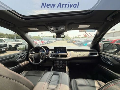Used 2024 Chevrolet Tahoe RST w/ Luxury Package AWD/4WD image 4