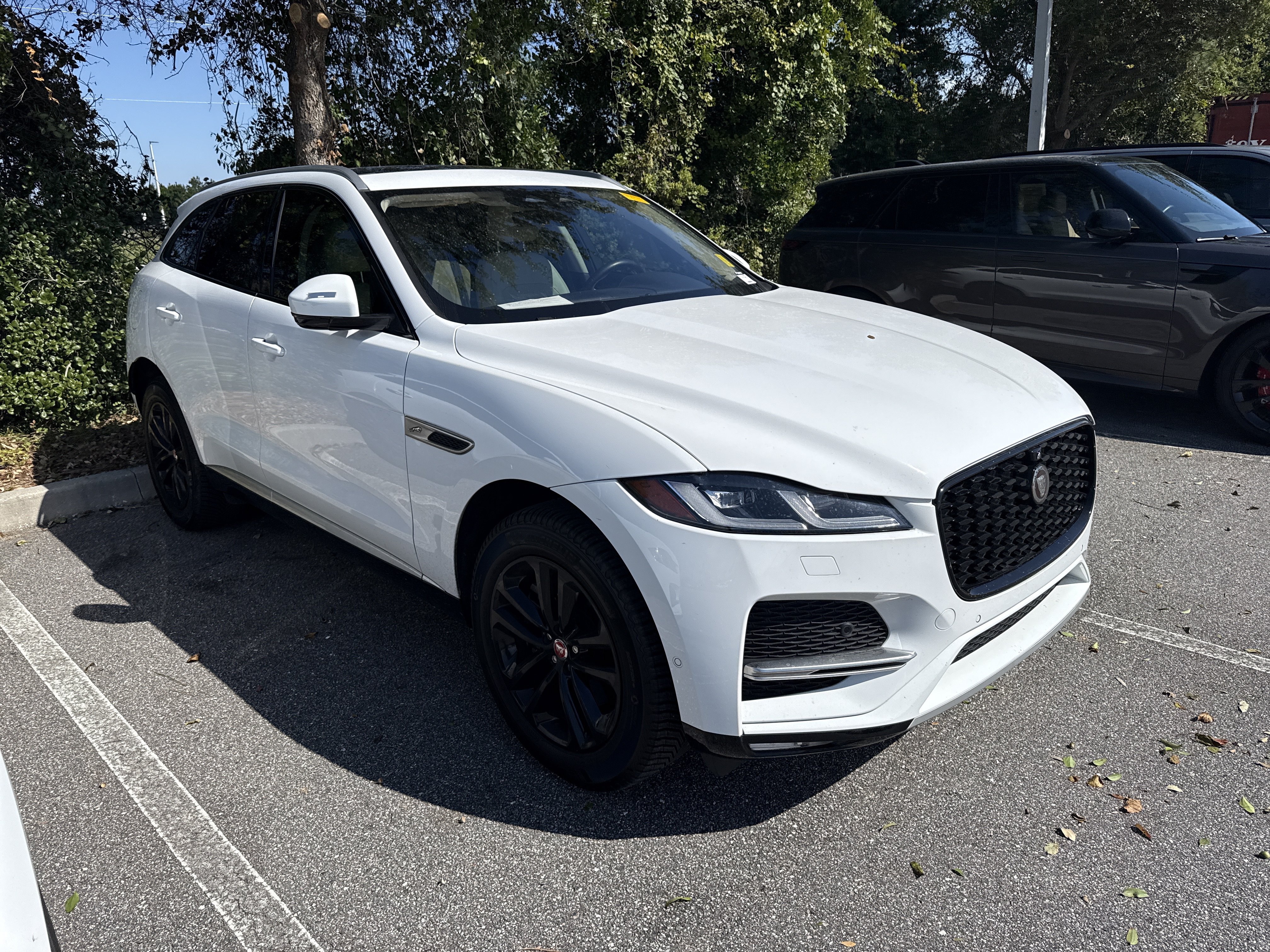 Used 2021 Jaguar F-PACE S AWD/4WD image 2