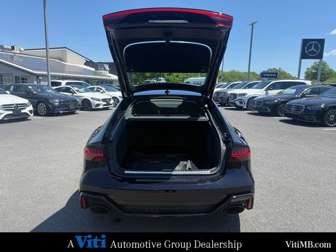 Used 2023 Audi RS 7 Sportback AWD/4WD image 22