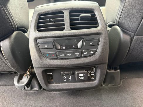 Used 2019 Honda Pilot Touring image 21