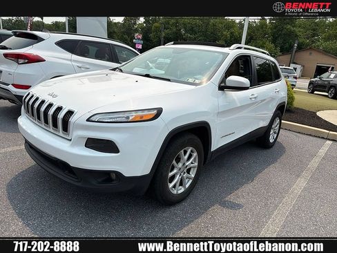 Used 2016 Jeep Cherokee Latitude AWD/4WD image 1