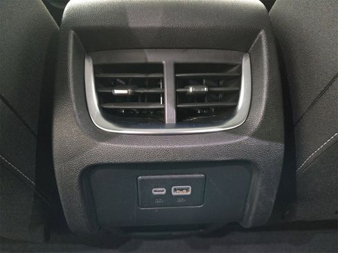 Used 2025 Chevrolet Blazer LT image 26