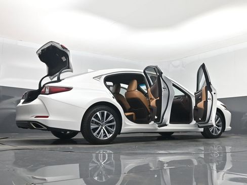 Used 2021 Lexus ES 350 w/ Premium Package image 62