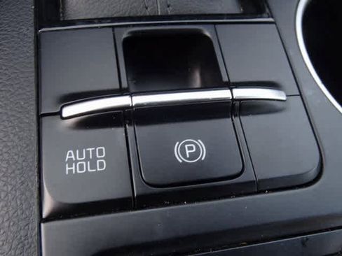 Used 2023 Kia K5 LXS image 18