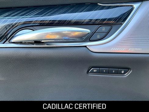 Certified 2024 Cadillac XT6 Premium Luxury w/ LPO, Floor Liner Package AWD/4WD image 33