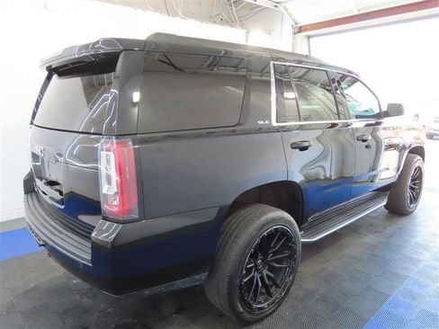 Used 2018 GMC Yukon SLE w/ Convenience Package AWD/4WD image 8