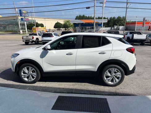 New 2026 Buick Encore GX Preferred w/ Comfort Package FWD image 6