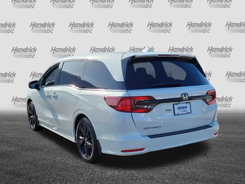 Used 2024 Honda Odyssey Sport image 5
