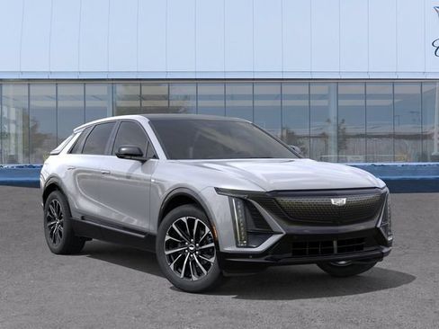 New 2026 Cadillac Lyriq Sport w/ LPO, Floor Liner Package AWD/4WD image 7