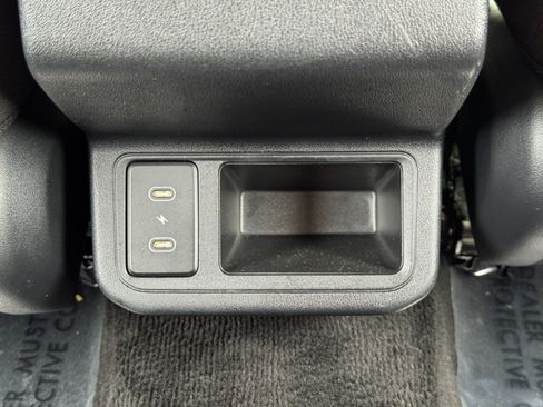 Used 2025 Kia K4 FWD image 29