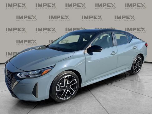 Used 2024 Nissan Sentra SR w/ SR Premium Package image 1