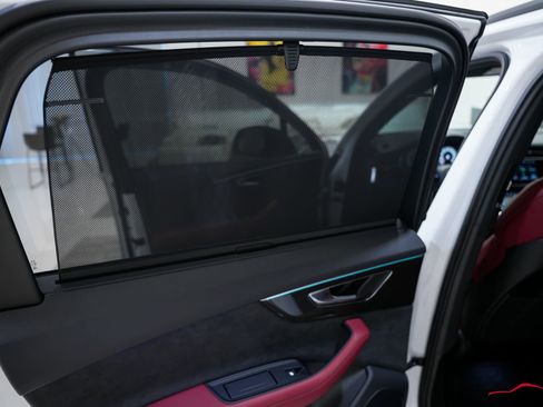 Used 2023 Audi SQ7 Premium Plus image 54