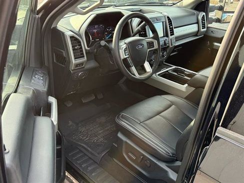 Used 2021 Ford F250 Lariat image 9