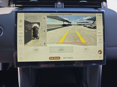New 2026 Land Rover Discovery Sport Landmark AWD/4WD image 23