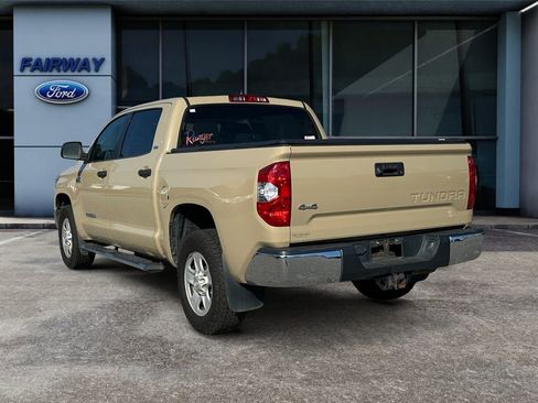 Used 2020 Toyota Tundra SR5 w/ SR5 Leather Package AWD/4WD image 4