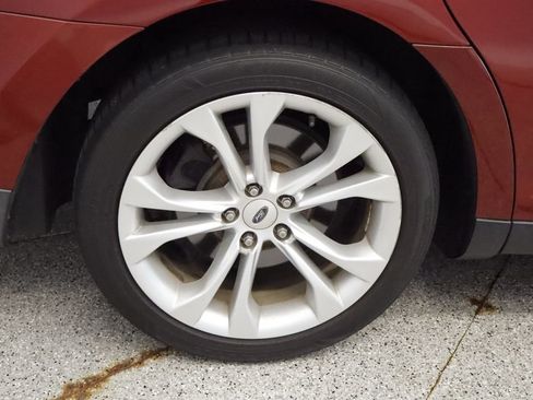 Used 2013 Ford Taurus SEL AWD/4WD image 13