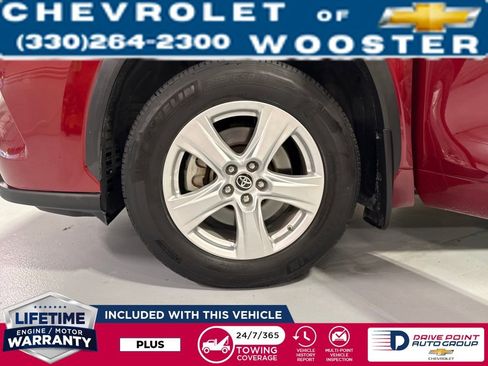 Used 2022 Toyota Highlander LE image 31