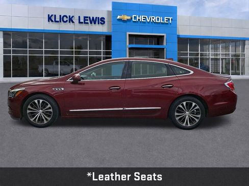 Used 2017 Buick LaCrosse Premium w/ Driver Confidence Package #2 AWD/4WD image 4