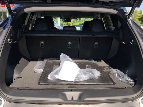 New 2025 Nissan Murano SV w/ Cargo Package image 17