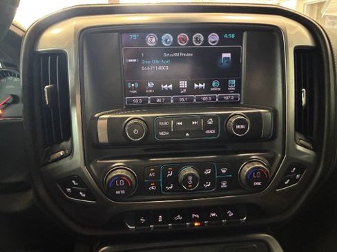 Used 2018 Chevrolet Silverado 1500 LTZ Z71 w/ LTZ Plus Package AWD/4WD image 22