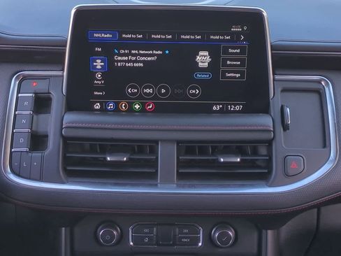 Used 2021 Chevrolet Suburban RST image 28