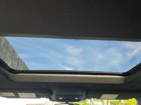 Used 2022 Ford Explorer ST w/ Equipment Group 401A image 14