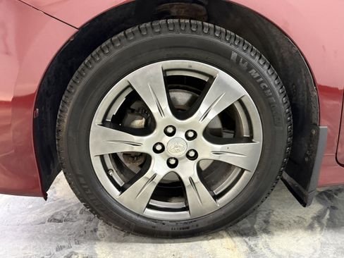 Used 2017 Toyota Sienna SE image 29