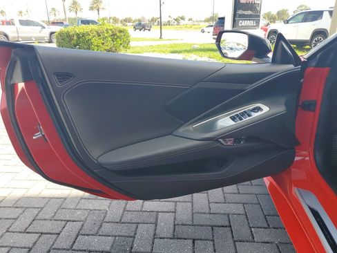 Used 2026 Chevrolet Corvette Stingray Convertible w/ 1LT RWD image 14