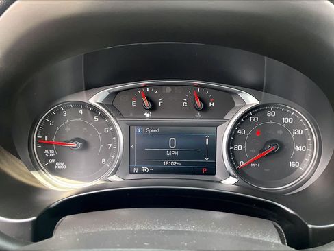 Used 2024 GMC Terrain SLE w/ Driver Convenience Package FWD image 26