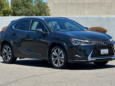 Certified 2023 Lexus UX 250h FWD w/ Accessory Package (Z1) image 5