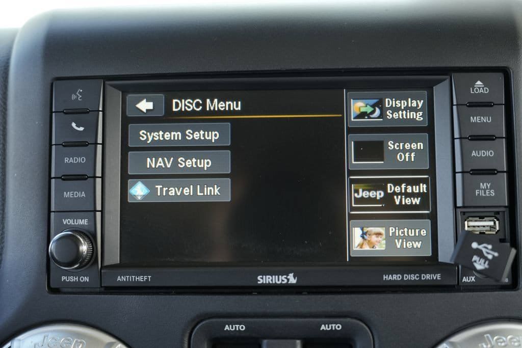 Used 2015 Jeep Wrangler Unlimited Sahara w/ Connectivity Group AWD/4WD image 51