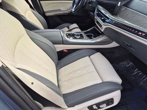 Certified 2024 BMW X7 xDrive40i w/ Executive Package AWD/4WD image 23