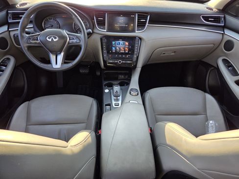Used 2023 INFINITI QX50 Luxe image 10