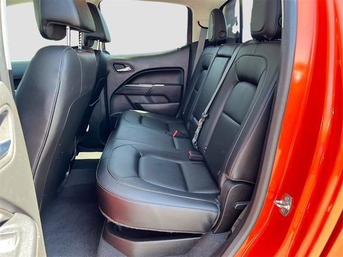 Used 2021 Chevrolet Colorado ZR2 w/ ZR2 Dusk Special Edition image 23