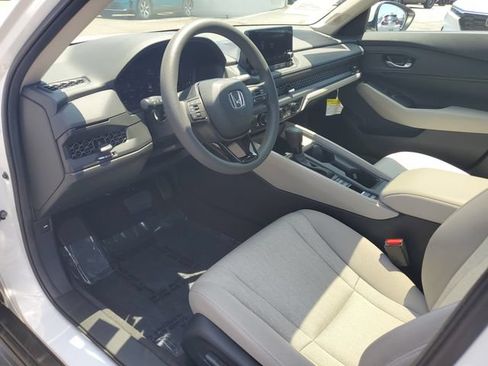 Certified 2023 Honda Accord EX image 16